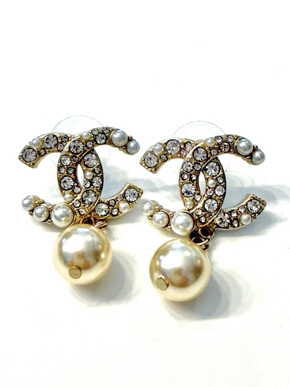 Chanel CC Mark Logo Asymmetrical Pearl Drop Earrings